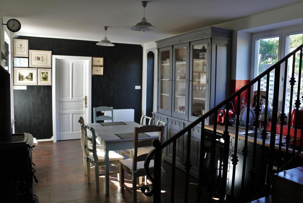 Fogado A Patkolokovacshoz Vendeghaz Szekszard Bed & Breakfast ภายนอก รูปภาพ